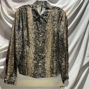 NWT Via Seta Vintage Silk Snake Print Button-Up Blouse